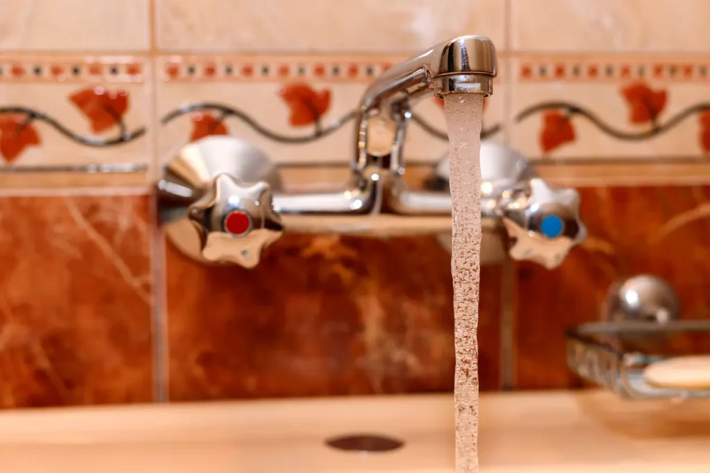 running water in faucet